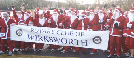 Wirksworth Rotary's 2009 Santa Fun Run