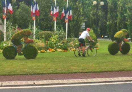 DAY 6 - Either the exhaustion is causing hallucinations or they have some very creative gardeners in France