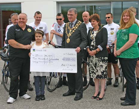 Jessica Howarth is just 9 years old and attends New Whittington Primary School. Today, with her parents beside her, Jessica was presented with a cheque by the Mayor and Mayoress of Chesterfield on behalf of Kids'n'Cancer 