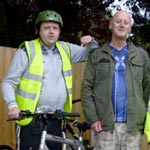 Police help Adultswith learning difficulties Learn to ride bikes
