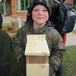 Chesterfield's Queen's Park Says 'Feed The Birds' for National Nest Box Week