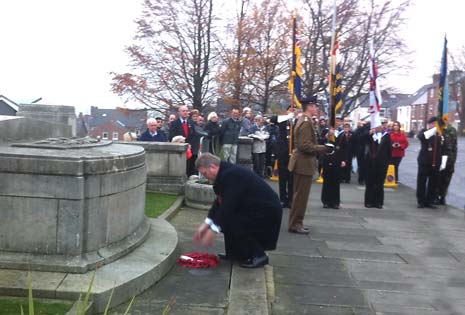 The Duke of Devonshires son, The Earl of Burlington stood in for his ill father to lay a wreath at the cenotaph