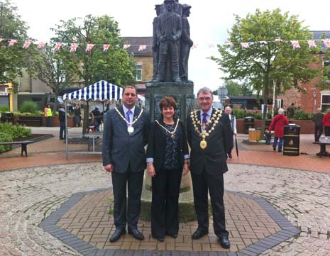 At 10am a March of Cadets and Veterans left the Market Square, led by the Mayor and Mayoress of Chesterfield and Leader of Staveley Town Council, Barry Dyke