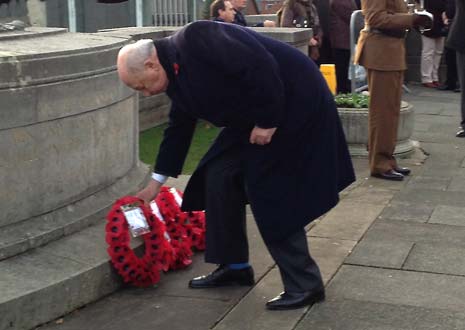 The Duke of Devonshire lays a wreath at the Chesterfield War Memorial on Rose Hill