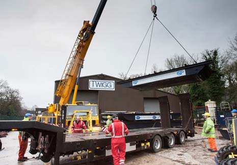 Matlock was treated to a unique sight this week as three powerful lorries were loaded with the sledges