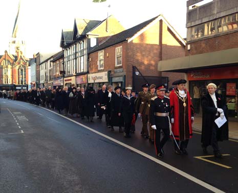 On Sunday afternoon, on a cold but sunny Autumn day, The Mayor and Mayoress of Chesterfield, along with other Councillors, and dignitaries including The Lord Lieutenant of Derbyshire, William Tucker, and the Duke of Devonshire attended Chesterfield's Annual Service of Remembrance at the Crooked Spire.