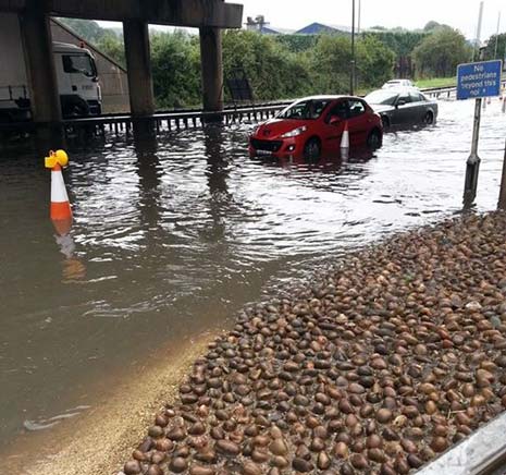 Chesterfield was once again left struggling with flooding at major junctions into the town tonight following heavy rain in the early evening.