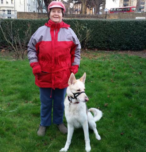 The Chesterfield Post has been contacted by a couple who are looking for a 'Good Samaritan' who aided an elderly visitor to the town in adverse weather conditions.