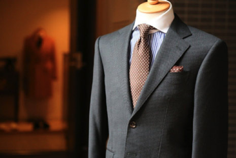 For those looking for a new place to shop, another business has opened in the past 12 months but is still very much a hidden jewel. We’re talking about Master Debonair, the new menswear retailer that launched this summer.