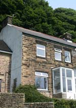 22 Jackson Tor Road, Matlock. End terrace, 3 bed house for sale, £139,950