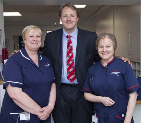 Chesterfield MP Toby Perkins visited the Chesterfield Birth Centre to congratulate staff on an unprecedented 50 out of 50 score on a national 'safety check' assessment