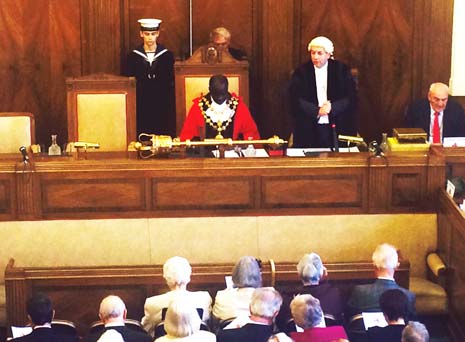 After Former Mayor and Mayoress badges were presented to an emotional Cllr Alexis Diouf and his wife Vickey-Anne Diouf who have been a popular and respected Mayoral couple during their year in office, the Deputy Mayor for the 2015/16 year was announced to be Cllr Steve Brunt. 