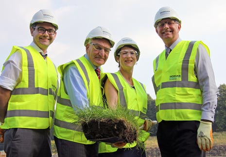 A sod cutting ceremony has been held to mark the start of work on Chesterfield Borough Council's £9.3 million project to replace the Queen's Park Sports Centre. 