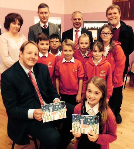 Children from a Chesterfield school have been busy with paint, glue and glitter following a challenge set by Chesterfield MP Toby Perkins to design his Christmas Card.