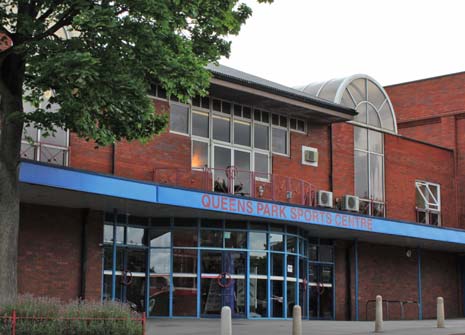 A planning application seeking permission to demolish the former Queen's Park Sports Centre will be decided by councillors at the end of August.