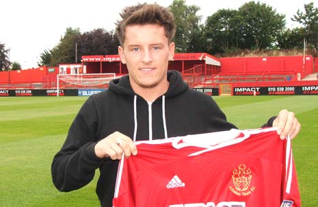 Steve Brogan signs for Alfreton Town FC late on deadline day