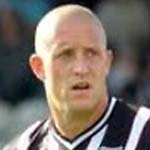 Alfreton Town Bag New Defender Darran Kempson