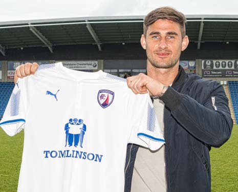 Anyon, who is a 30-year-old keeper, made over 100 appearances for Port Vale at the start of his career. After spells at Lincoln City, Shrewsbury Town and Crewe Alexandra, he joined Scunthorpe in 2015 and made 15 appearances last term.