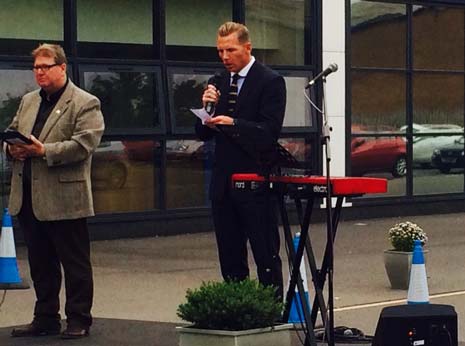 Chesterfield FC player and PFA Chairman Ritchie Humphreys read out the names of former CFC players who had passed away in the last year