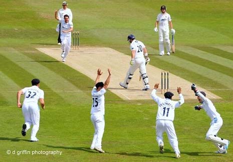 Derbyshire Delight At 1st Championship Win - With A Day To Spare!