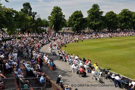 Yorkshire batted at a rocket pace in the morning session scoring 151 at 5.25 an over and whilst they were, to a certain extent, kept in check in the afternoon session by the Derbyshire spinners, the runs still came at rate which Yorkshire will be pleased about.