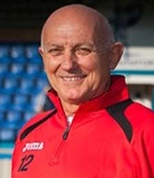 ushbury (58) played over 400 Football League games including spells at Sheffield Wednesday, West Bromwich Albion and Carlisle United before managing Chesterfield and becoming Director Of Football at Alfreton Town