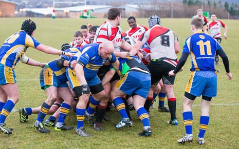 All in sync, the forwards marched towards the line allowing Paul Jones to go over to put Chesterfield in the lead