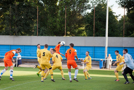 Staveley took the lead after one minute when Nathan Whitehead scored with a good header from the first corner.