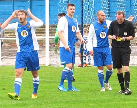 Athersley made inroads into the left hand side of the penalty area and Staveley substitute Pat Lindley was harshly adjudged to have fouled an Athersley forward.