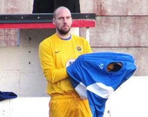 Staveley's young guns were clearly tiring on the energy sapping pitch and player manager James Colliver brought himself on for Jordan Hodder