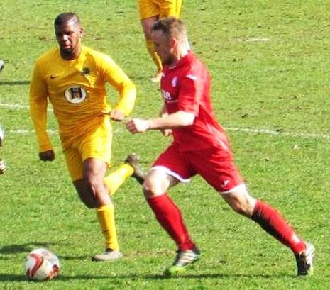 Ellis Wall dispossessed Alex Varley near the half way line, advanced forward and threaded a pass through to Jahmal Smith, but as the prolific front man lined up to shoot, the Parkgate defence crowded him out again.