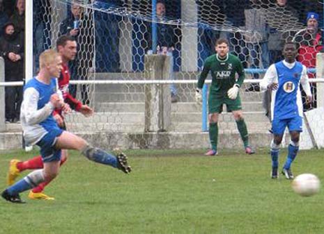 Ryan Lawty (left) and Mohammed Tijani in action