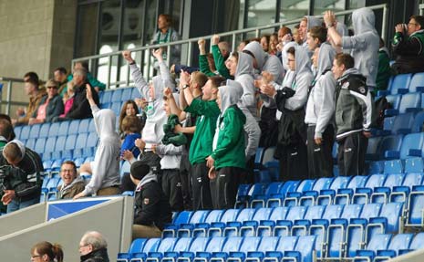 The match was played in a fantastic spirit, the German U16s making an incredible noise cheering on their young counterparts