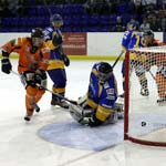 Colt King scores for Steelers against Hull Stingrays